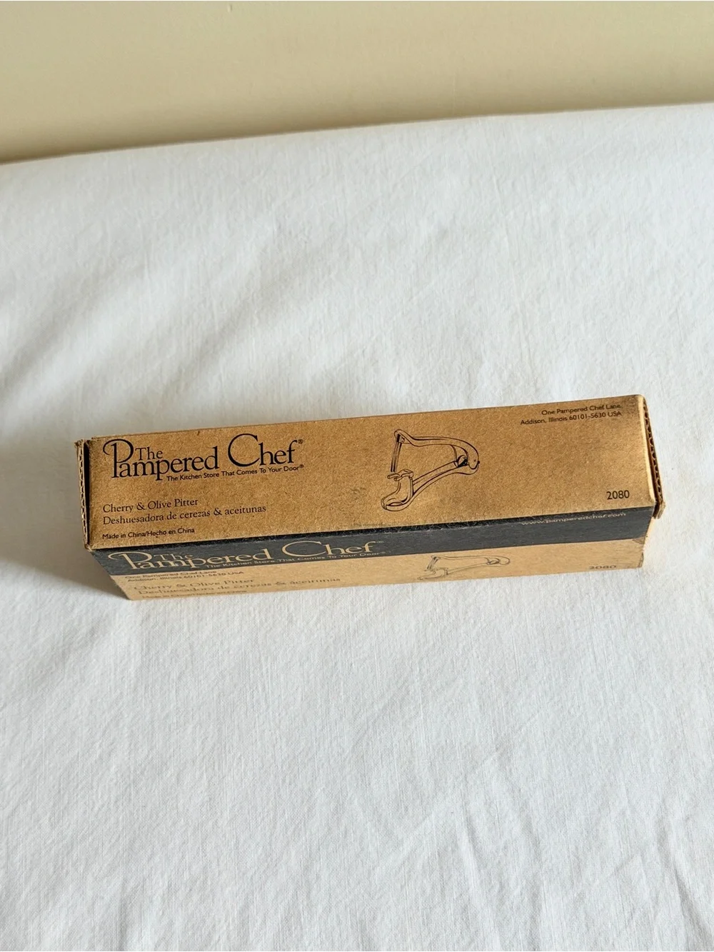 Pampered Chef Cherry & Olive Pitter #2080 NEW NIB Retired Discontinued